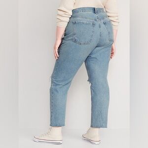 OLD NAVY mid-rise boyfriend ankle jeans ✨